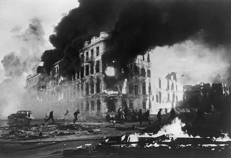80-я годовщина разгрома немецко-фашистских войск в Сталинградской битве.